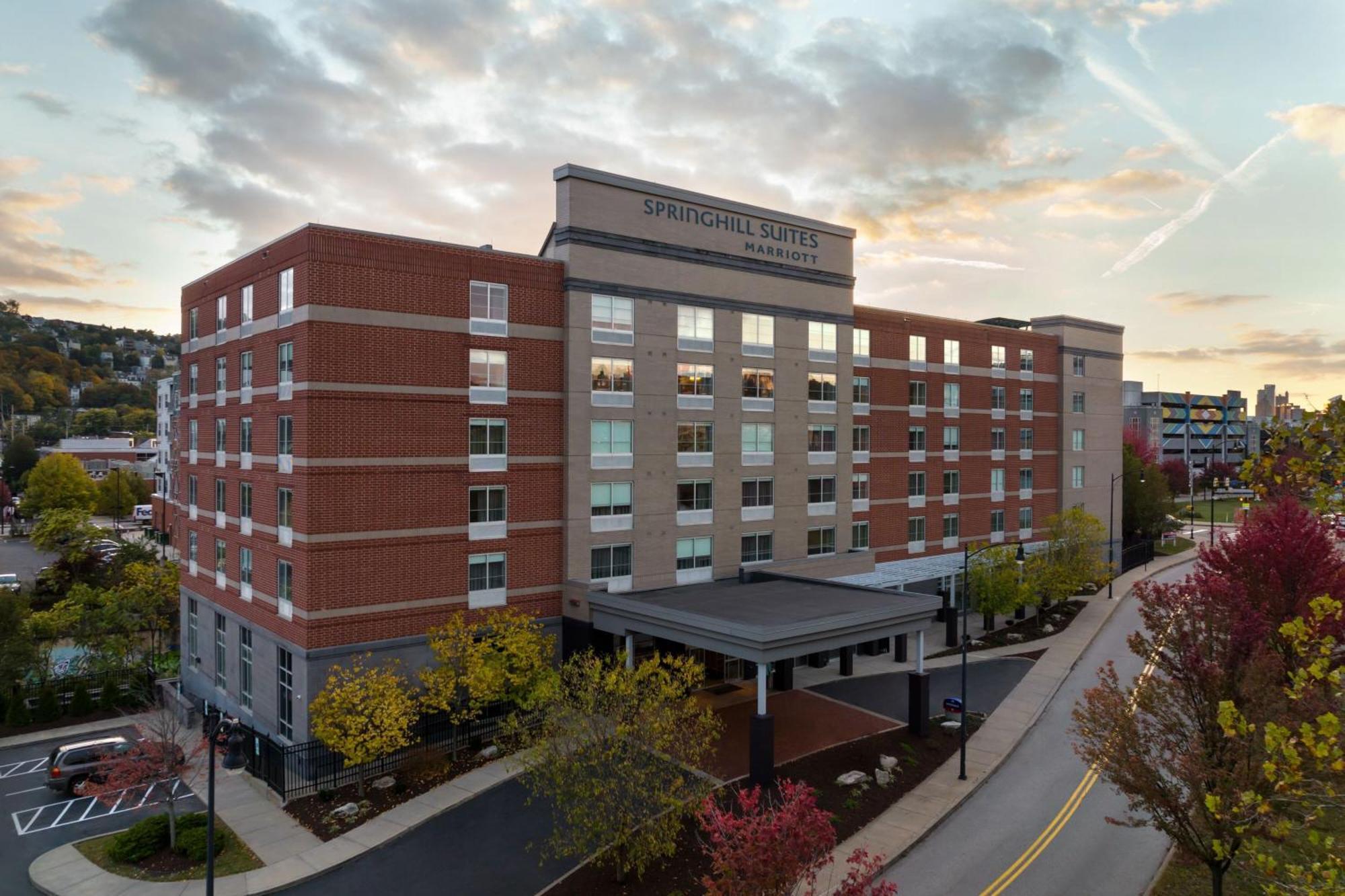 Springhill Suites Pittsburgh Southside Works Esterno foto