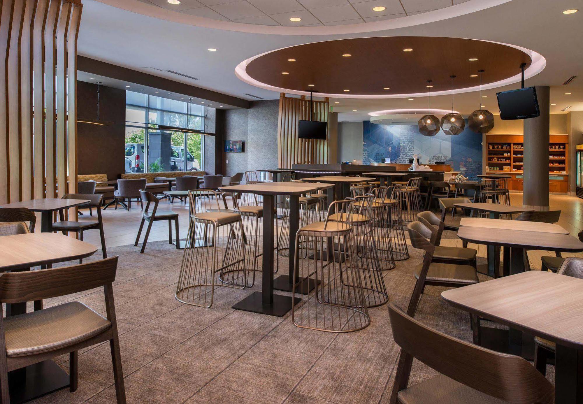 Springhill Suites Pittsburgh Southside Works Esterno foto